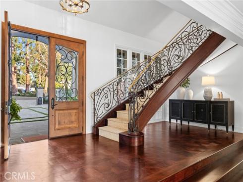 1 Cypress Point Lane, Newport Beach, CA