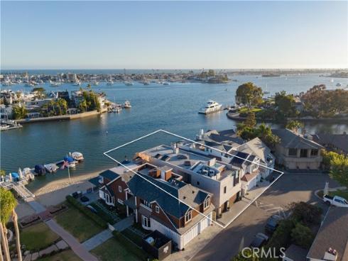 8  Beacon Bay  , Newport Beach, CA