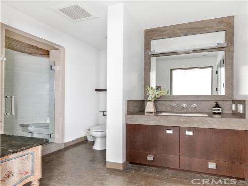 8  Beacon Bay  , Newport Beach, CA