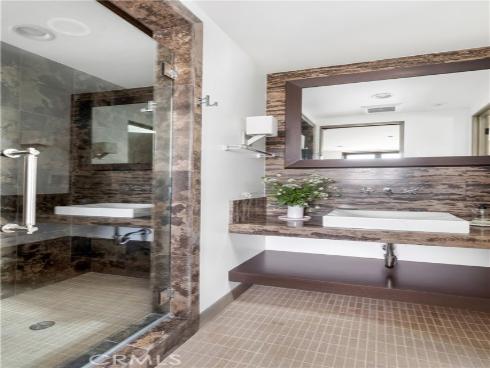 8  Beacon Bay  , Newport Beach, CA