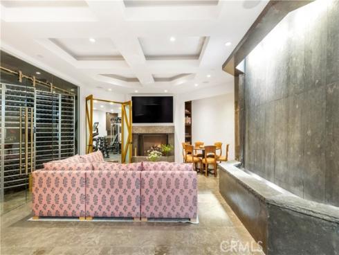 8  Beacon Bay  , Newport Beach, CA