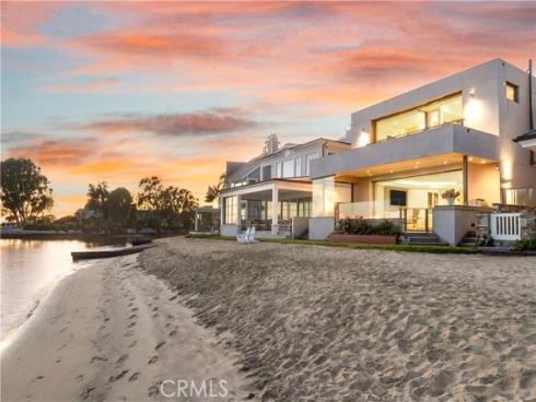 8  Beacon Bay  , Newport Beach, CA