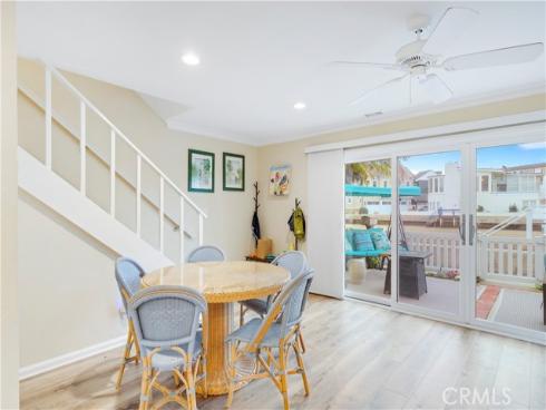 325 Grand Canal , Newport Beach, CA