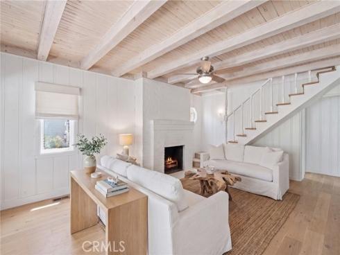 325 Grand Canal , Newport Beach, CA