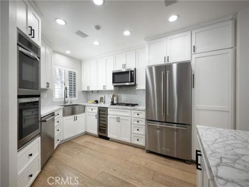 206 Hartford , Newport Beach, CA