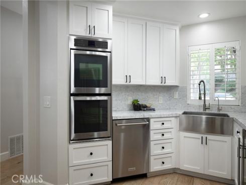 206 Hartford , Newport Beach, CA