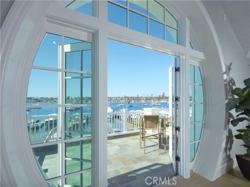 1324 E Balboa   Boulevard, Newport Beach, CA