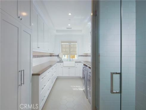 1324 E Balboa   Boulevard, Newport Beach, CA