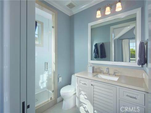 1324 E Balboa   Boulevard, Newport Beach, CA
