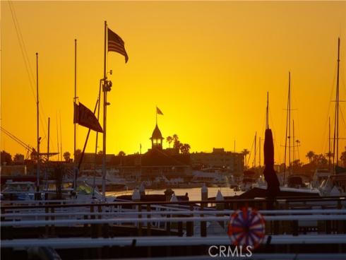 1324 E Balboa   Boulevard, Newport Beach, CA
