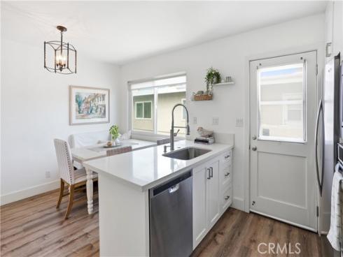 1228  Rutland  6 , Newport Beach, CA