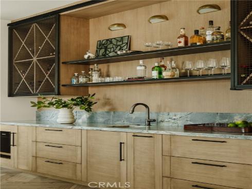 8 Cherry Hills Ln, Newport Beach, CA