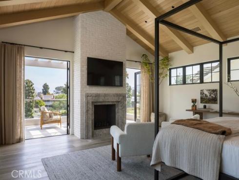 8 Cherry Hills Ln, Newport Beach, CA