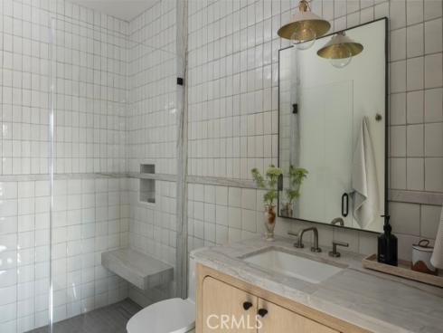 8 Cherry Hills Ln, Newport Beach, CA