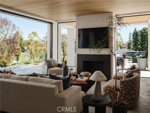 8 Cherry Hills Ln, Newport Beach, CA