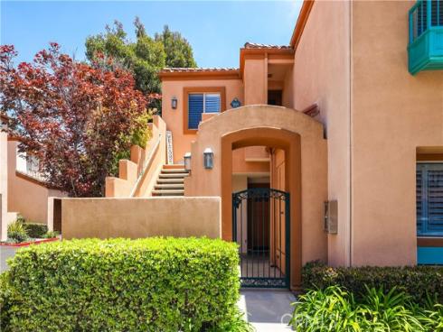 366 Villa Point , Newport Beach, CA
