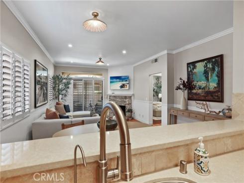 366 Villa Point , Newport Beach, CA