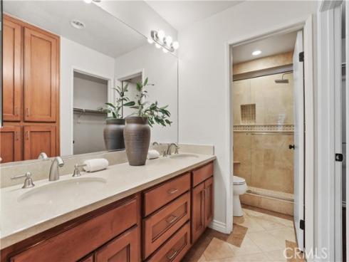 366 Villa Point , Newport Beach, CA