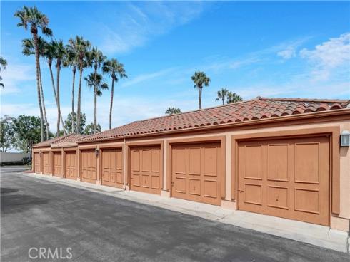 366 Villa Point , Newport Beach, CA