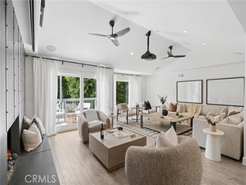 1998 Port Edward Circle, Newport Beach, CA