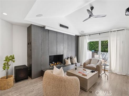 1998 Port Edward Circle, Newport Beach, CA