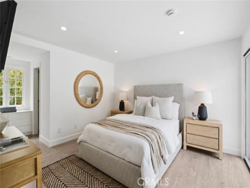 1998 Port Edward Circle, Newport Beach, CA