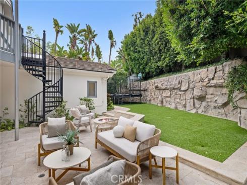 1998 Port Edward Circle, Newport Beach, CA