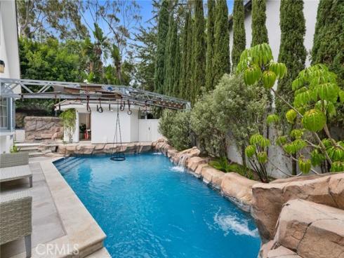 1998 Port Edward Circle, Newport Beach, CA