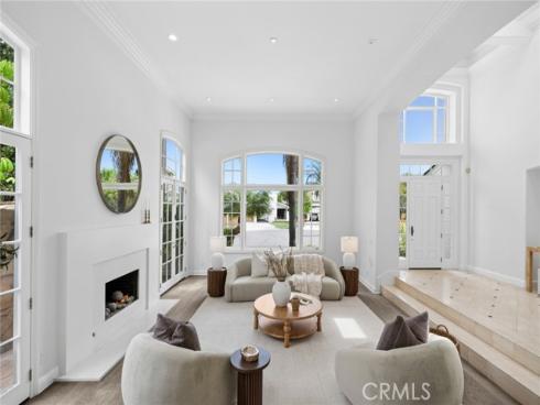 1998 Port Edward Circle, Newport Beach, CA