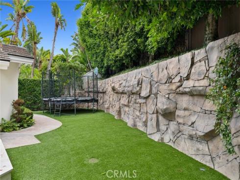 1998 Port Edward Circle, Newport Beach, CA