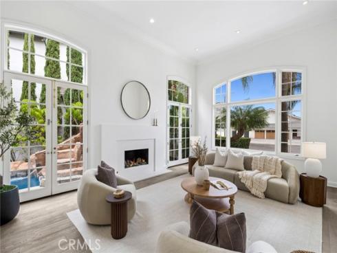 1998 Port Edward Circle, Newport Beach, CA