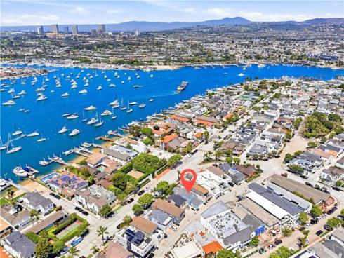 1617 E Balboa Boulevard, Newport Beach, CA