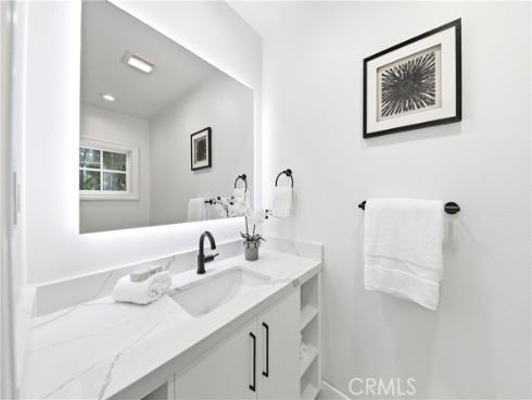 30 Long Bay , Newport Beach, CA
