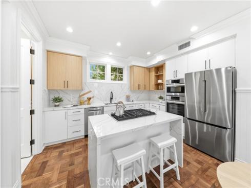30 Long Bay , Newport Beach, CA