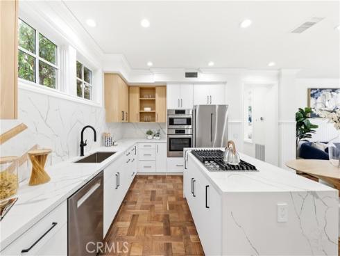 30 Long Bay , Newport Beach, CA