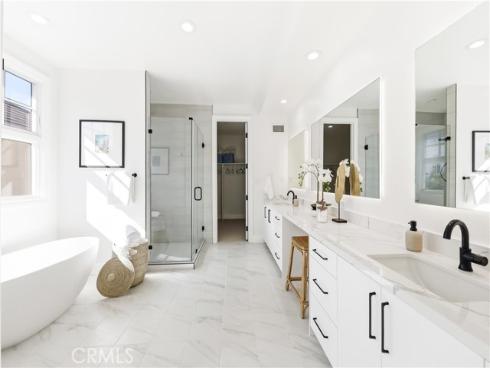 30 Long Bay , Newport Beach, CA
