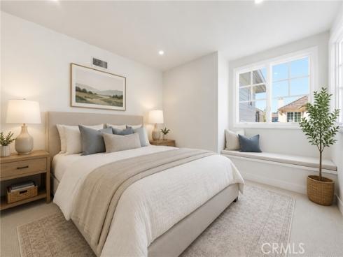 30 Long Bay , Newport Beach, CA