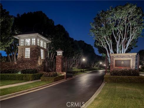 30 Long Bay , Newport Beach, CA