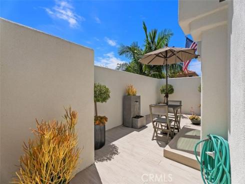 43 Gannet Lane, Newport Beach, CA