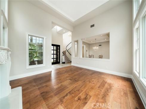 5 Thunderbird , Newport Beach, CA