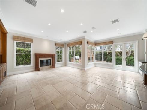 5 Thunderbird , Newport Beach, CA