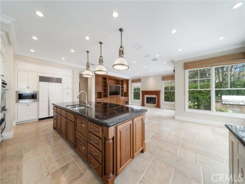 5 Thunderbird , Newport Beach, CA