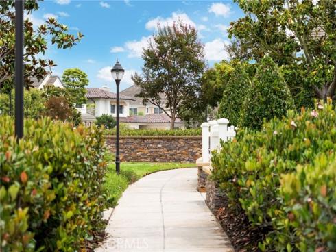 5 Thunderbird , Newport Beach, CA