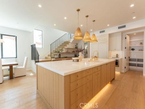 207 43rd Street , Newport Beach, CA