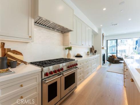 207 43rd Street , Newport Beach, CA