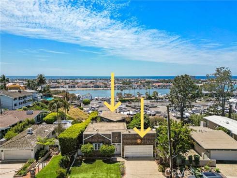 2209 Cliff Drive