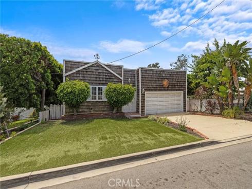 2209 Cliff Drive, Newport Beach, CA