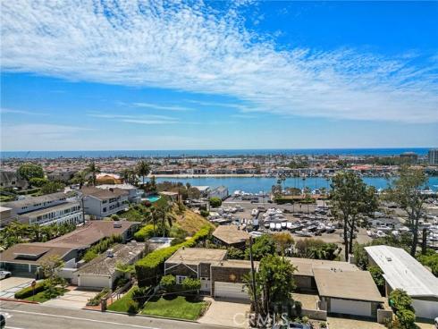 2209 Cliff Drive, Newport Beach, CA