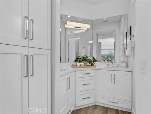 18 Cormorant Circle , Newport Beach, CA