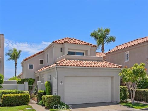 18 Cormorant Circle , Newport Beach, CA